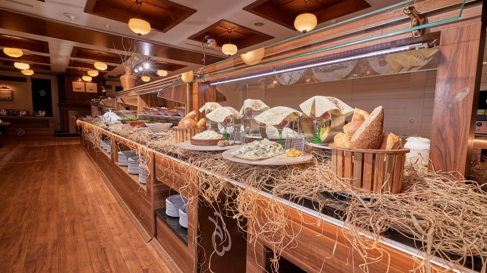 restaurants-restaurant