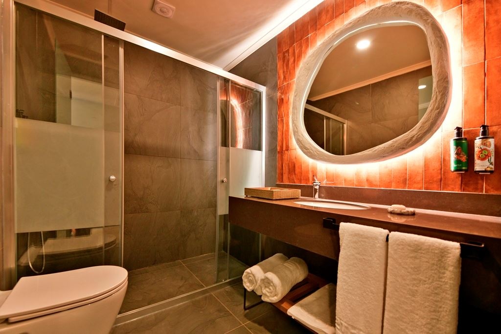 rooms-family-corner-suite--forest-view-