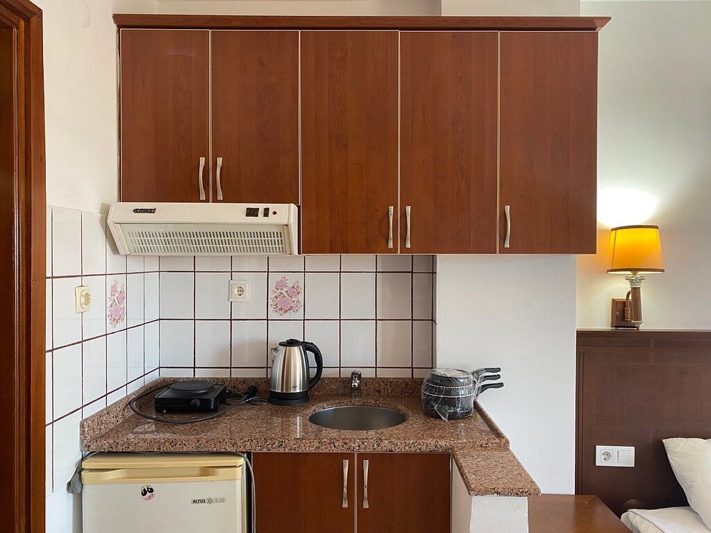 rooms-studio-apart-sea-and-city-view