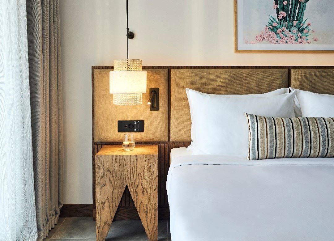 rooms-general-admission-with-garden-view