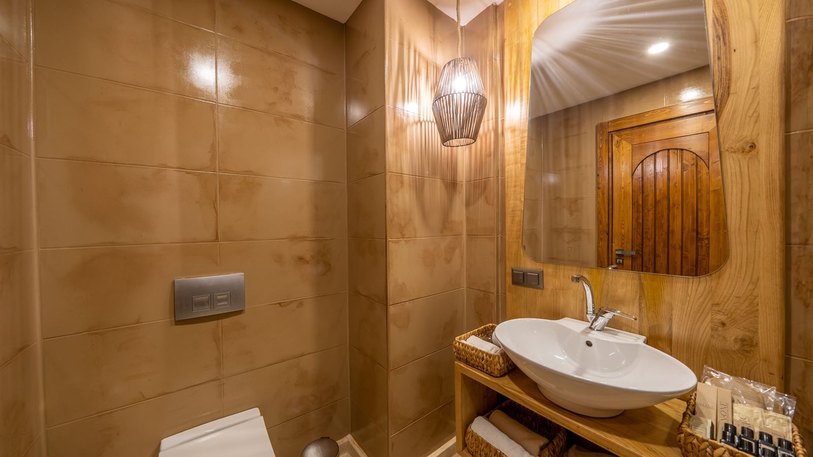 rooms-deluxe-room-with-sea-view