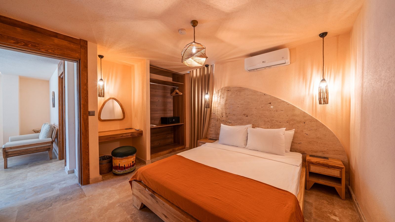 rooms-2-bedroom-suite-with-partial-sea--pool-view