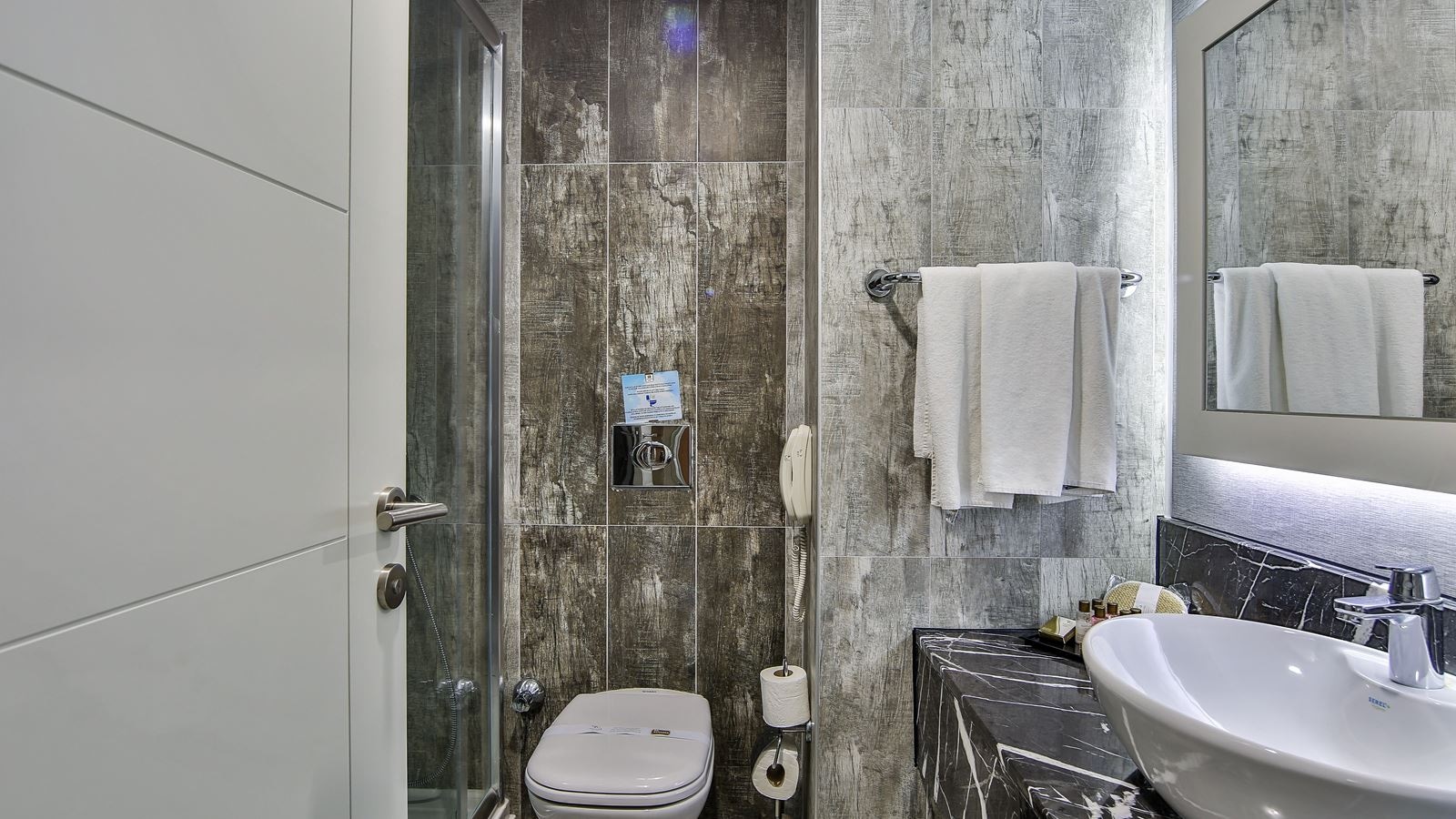 rooms-standard-sea-view-room