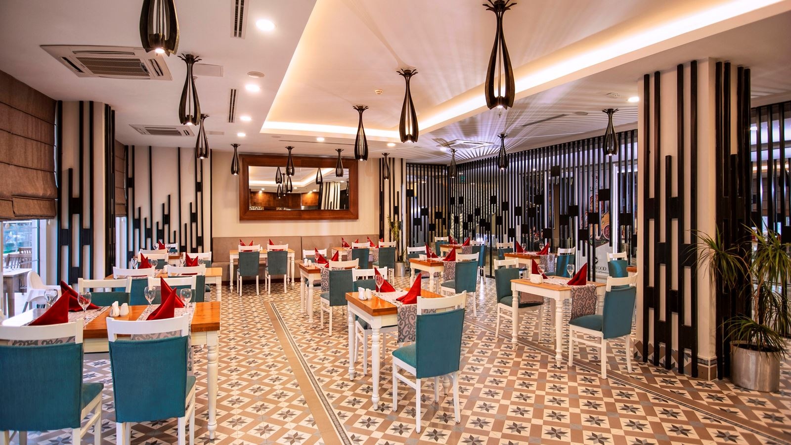 restaurants-mama-cocha-ala-carte-restaurant