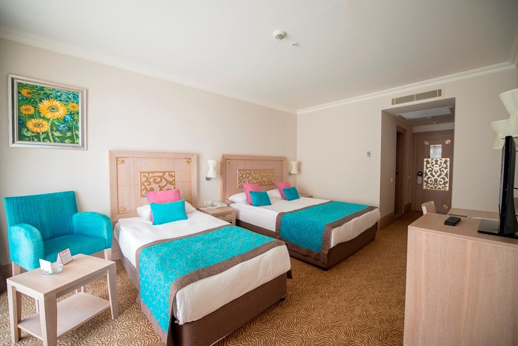 rooms-standart-room-side-sea-view