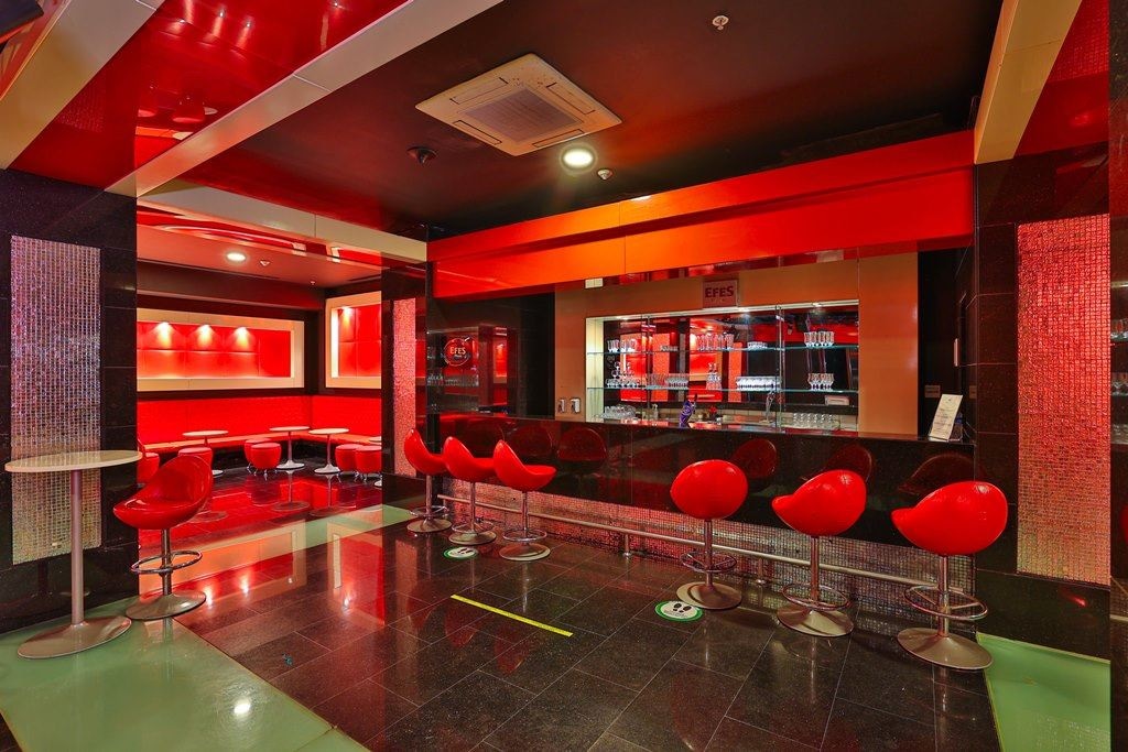 bars-safir-disco-bar