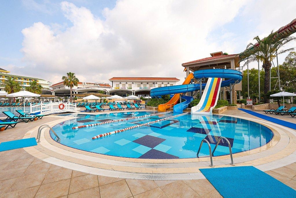 water-park-water-park