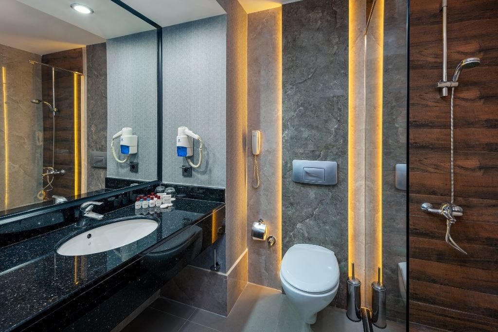 rooms-standard-room-side-sea-view