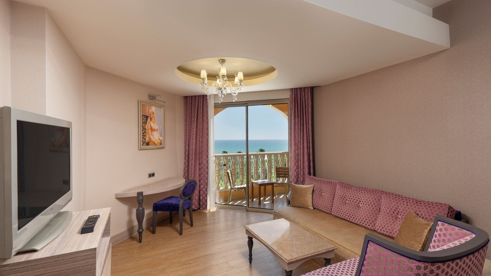 rooms-alhambra-suite