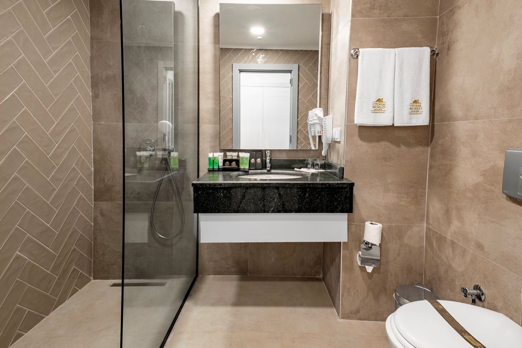 rooms-sea-villa-standard-room