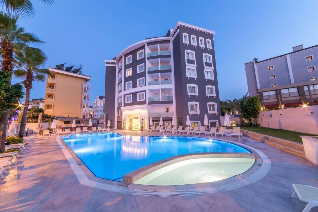 general-main-building