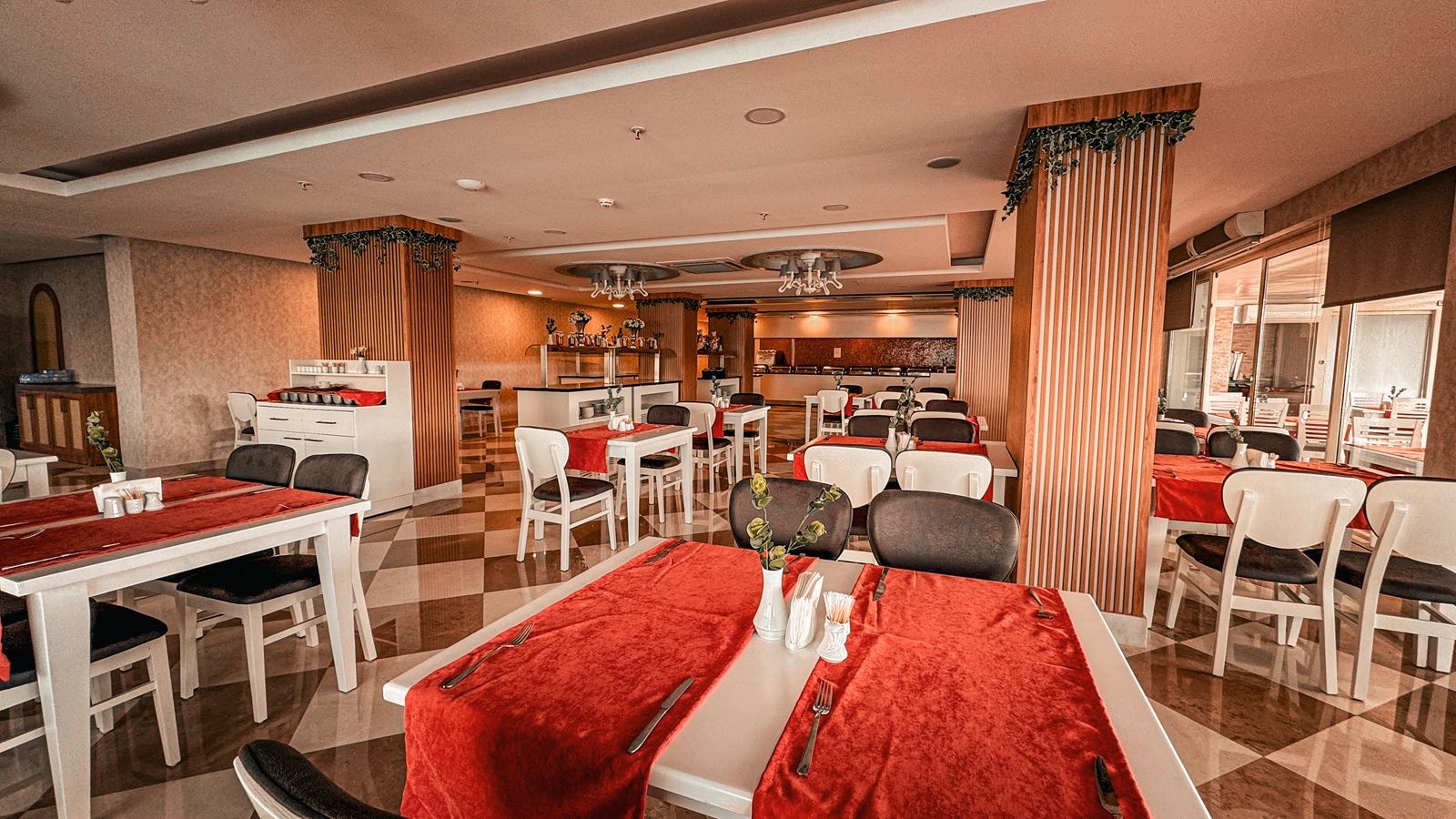 restaurants-main-restaurant