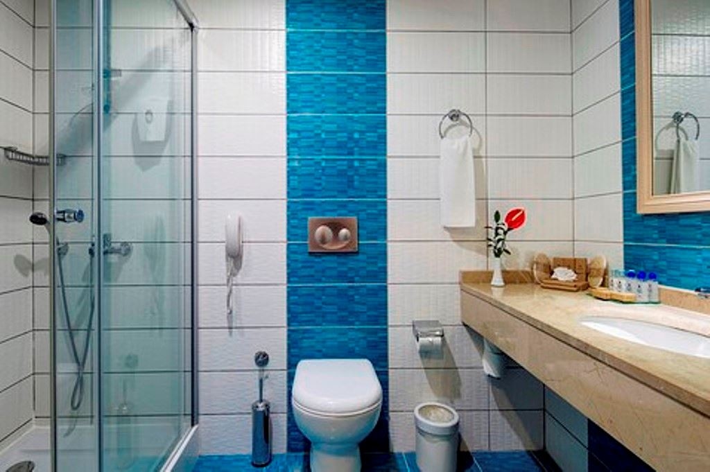 rooms-standard-room-side-sea-view