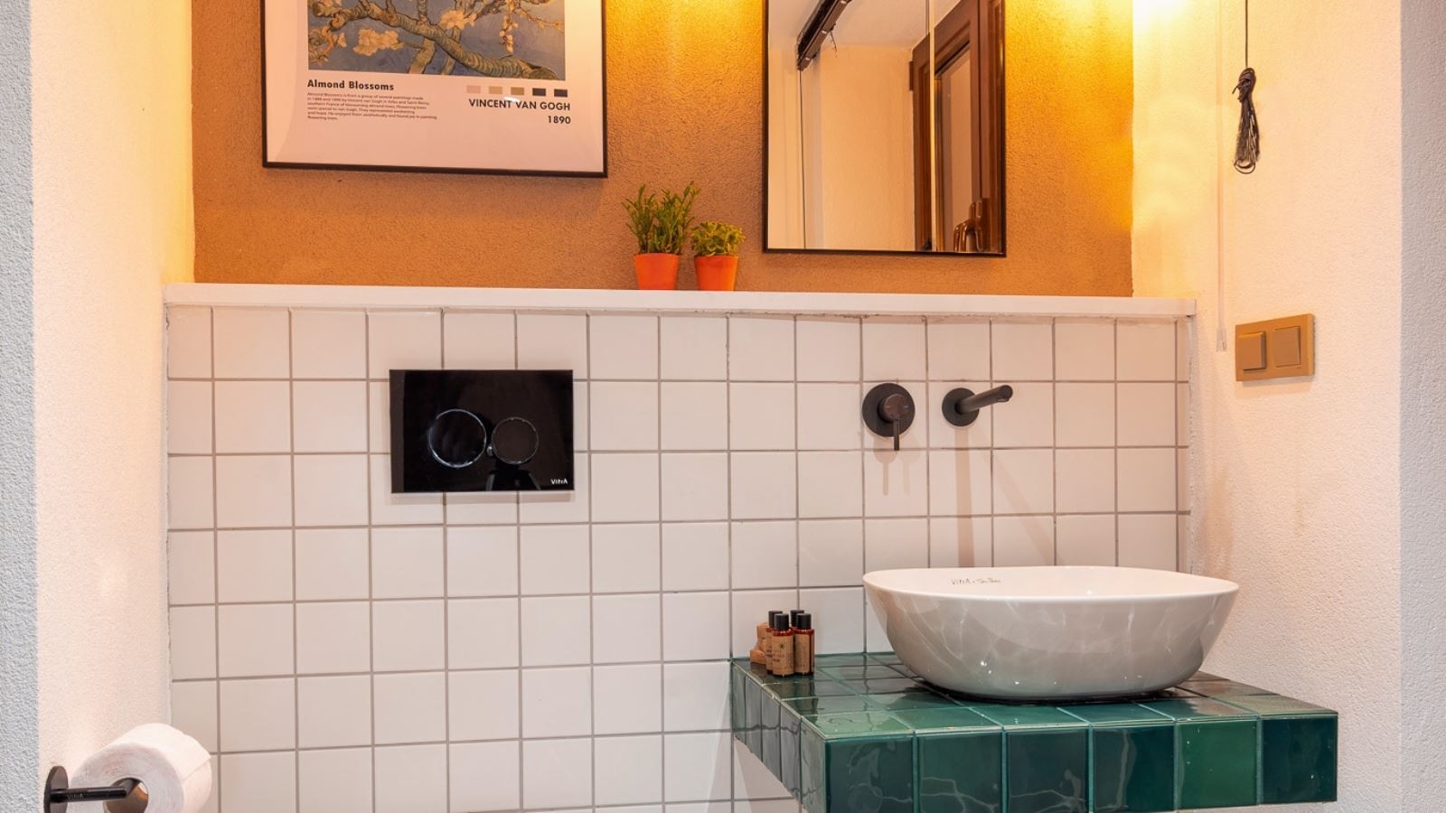 rooms-loft-room-with-bathtub