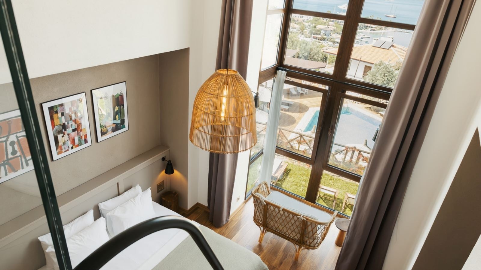 rooms-loft-room-with-jacuzzi