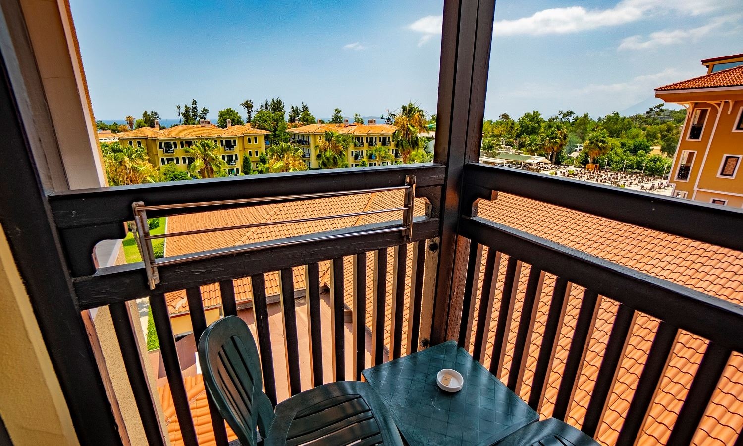 restaurants-aqua-blue-ala-carte