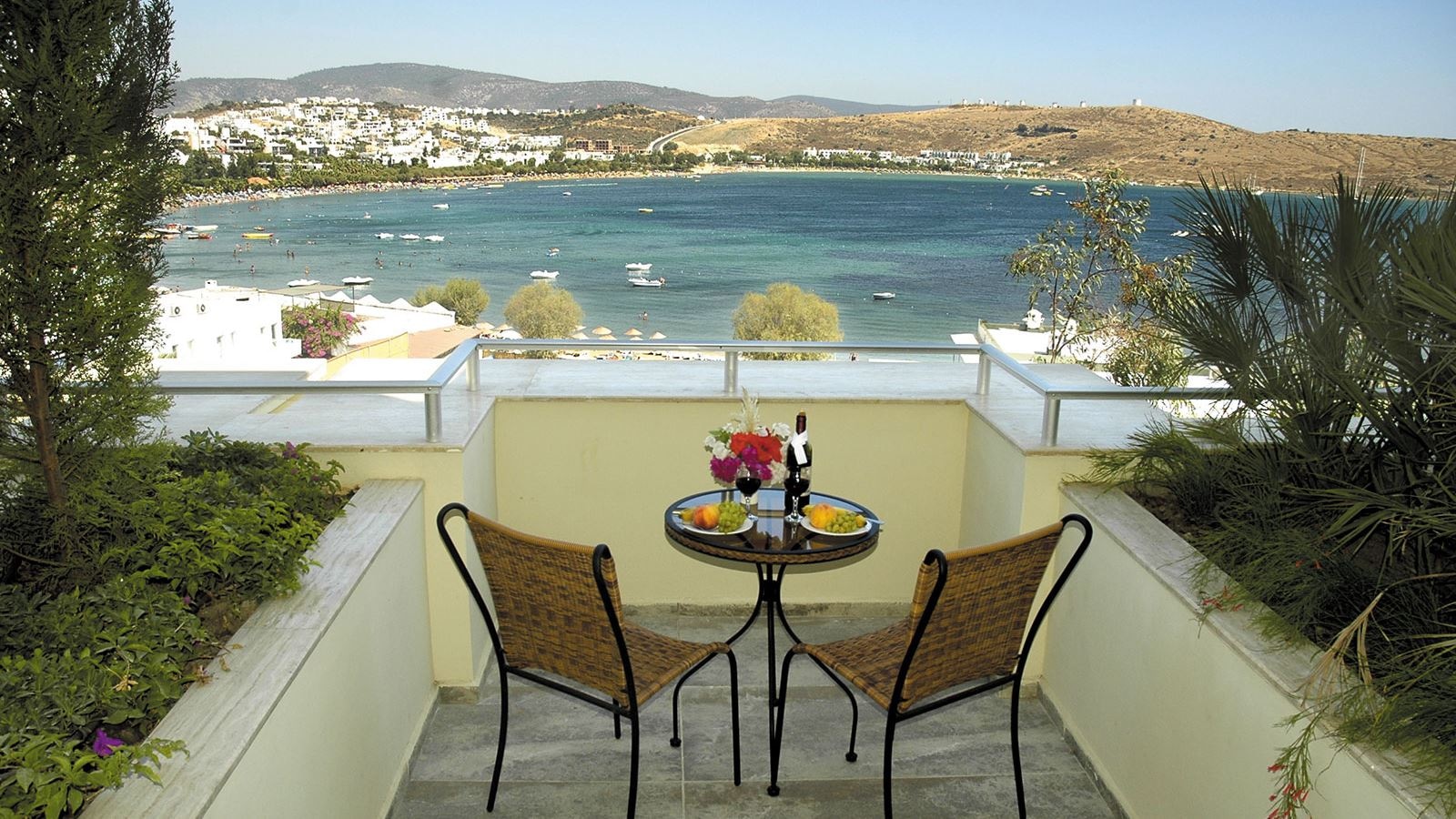 rooms-relaxe-room-sea-view-balcony-or-terrace