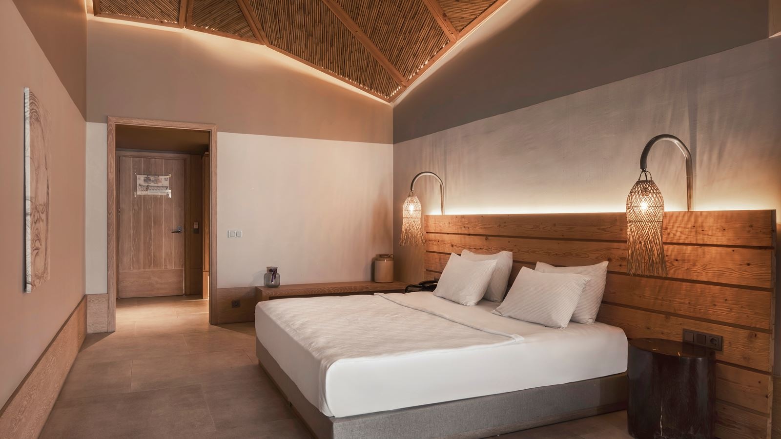 rooms-delux-sea-view-room