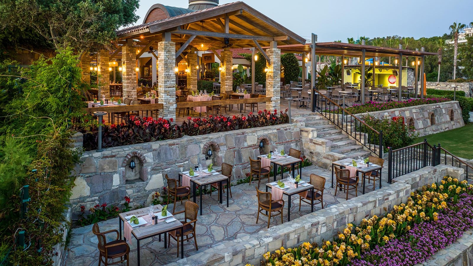 restaurants-petunya-ala-carte-restaurant