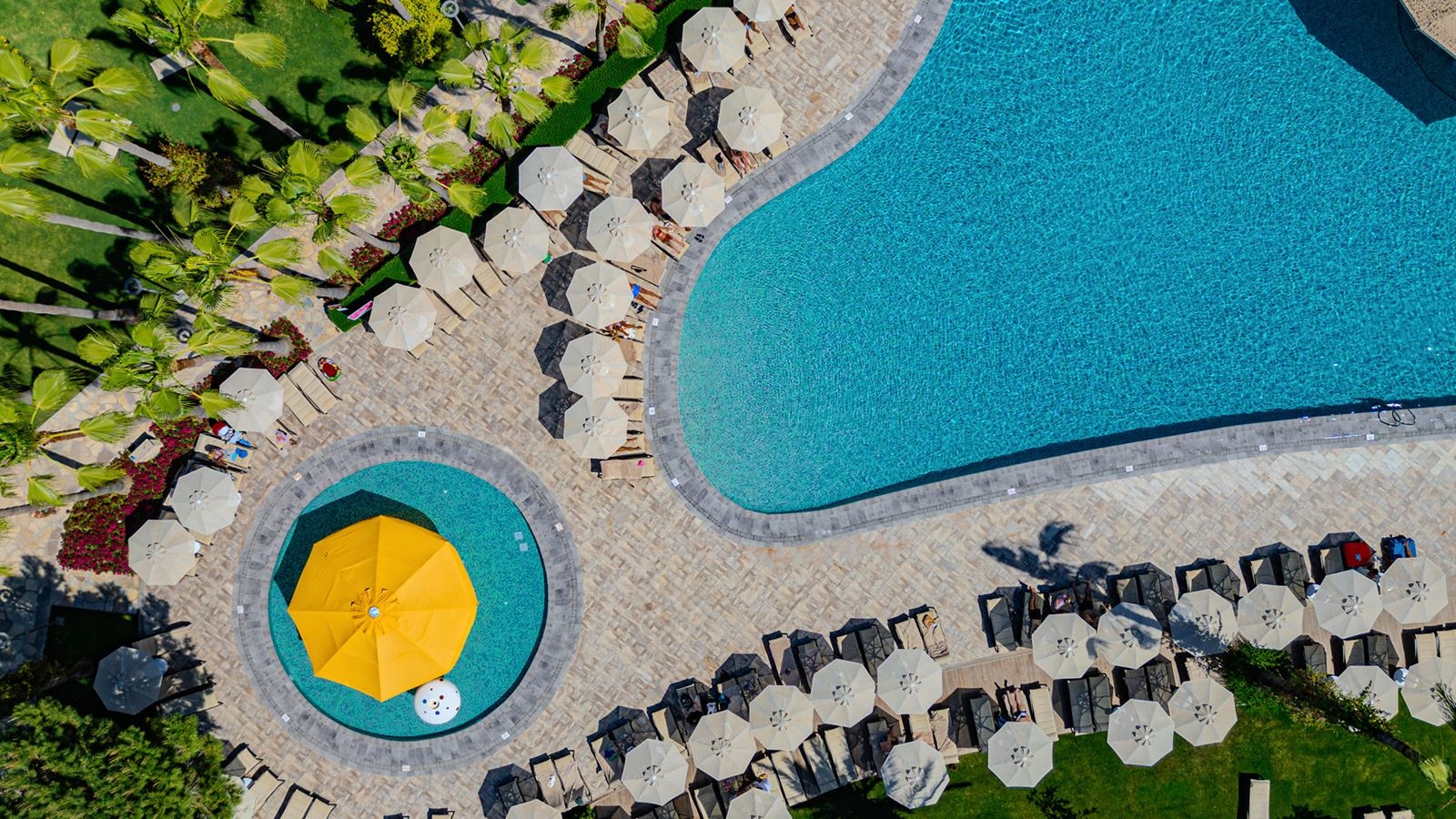 pools-outdoor-childrens-pool