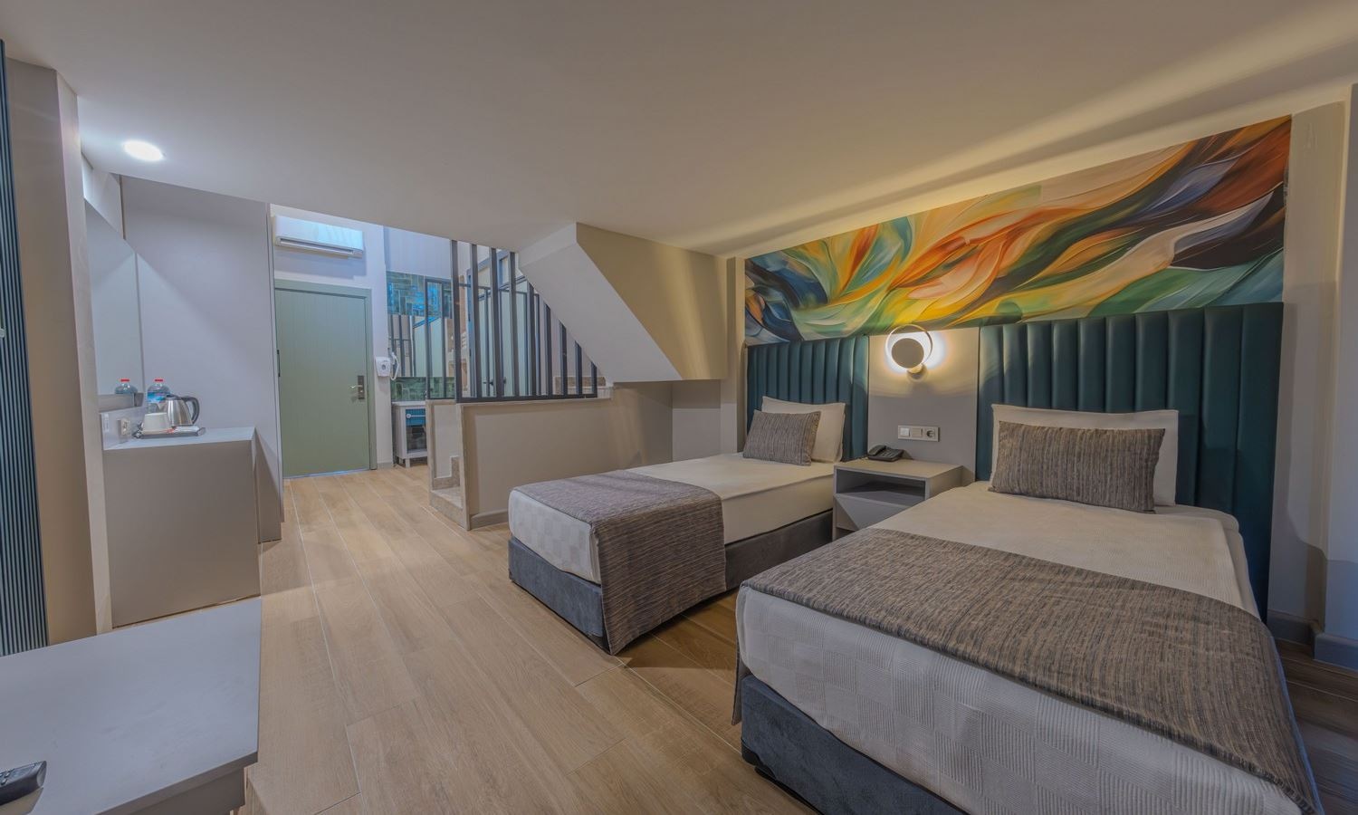 rooms-dublex-family-room