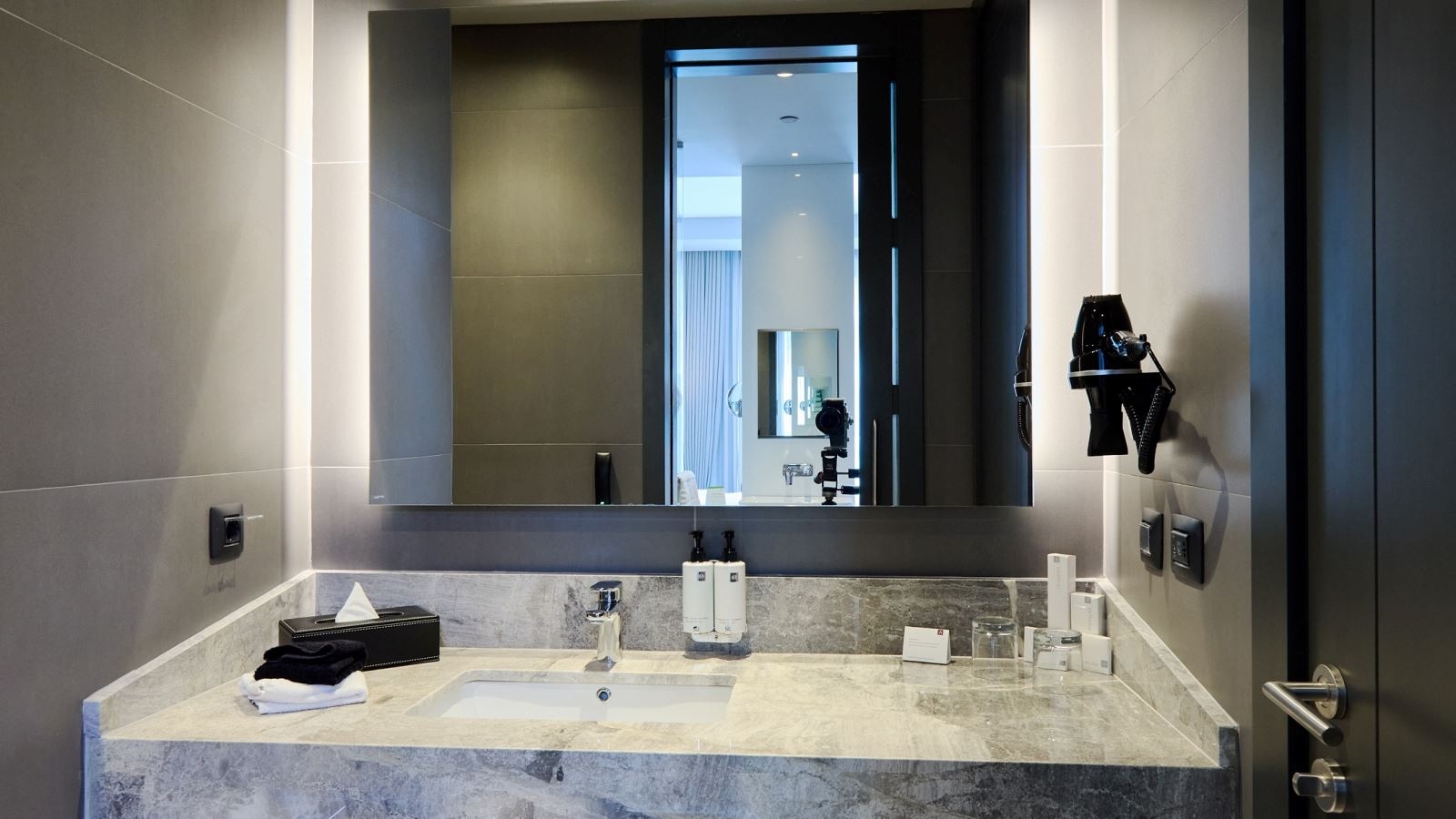 rooms-one-bedroom-apartment