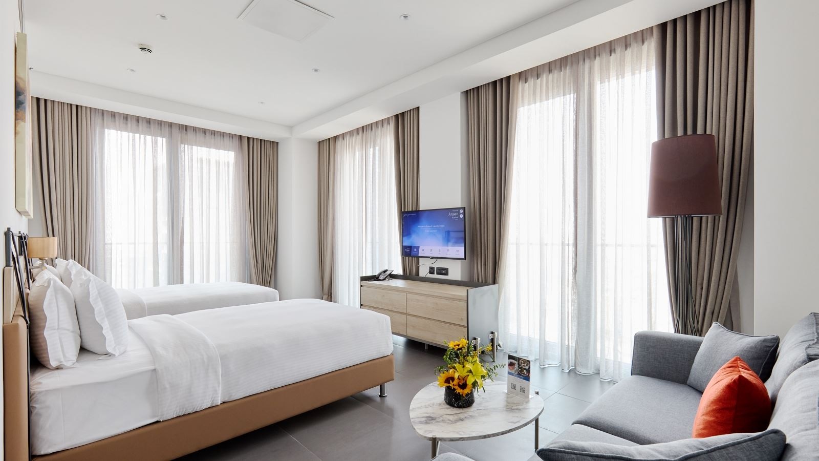 rooms-family-two-bedroom-suite