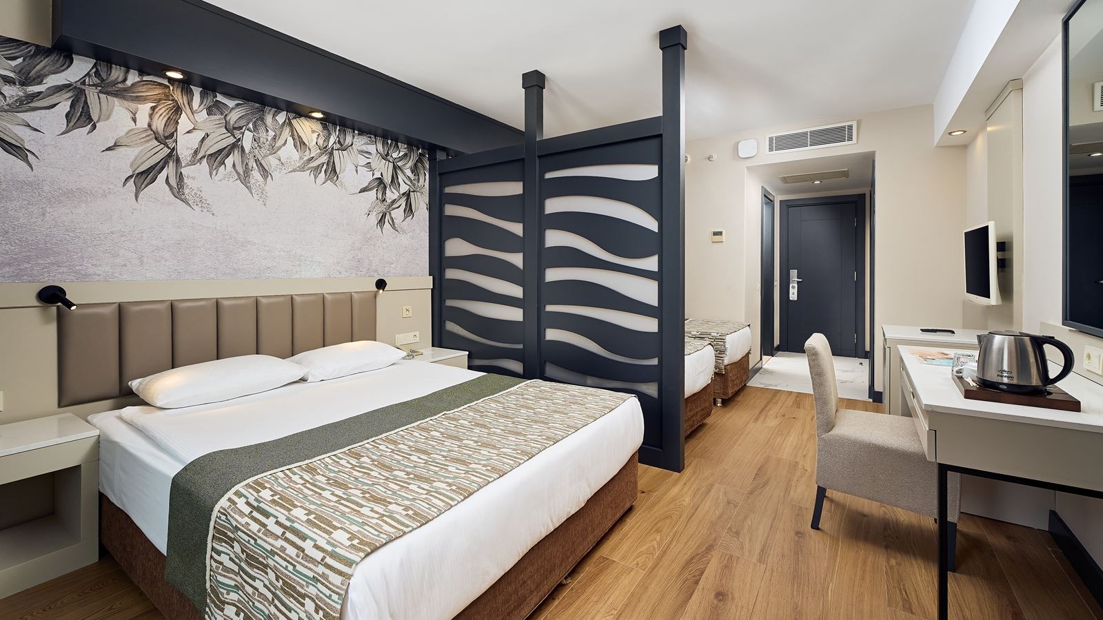 rooms-childfriendly-room