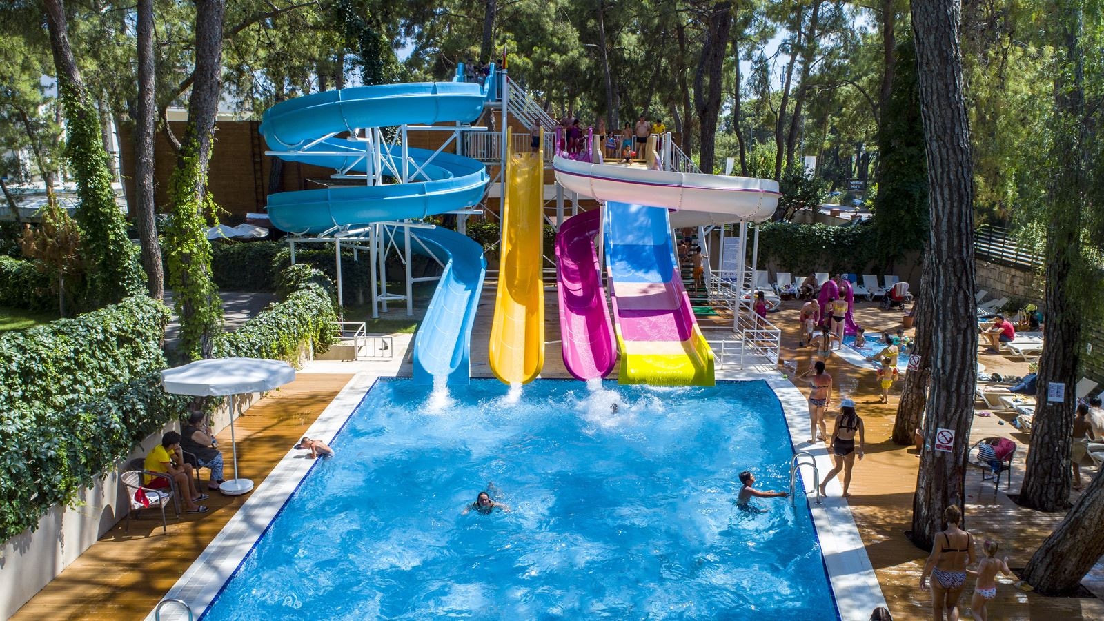 water-park-water-park