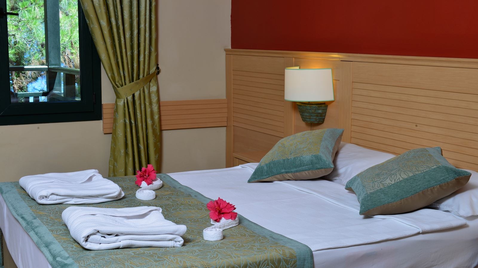 rooms-economy-standard-room