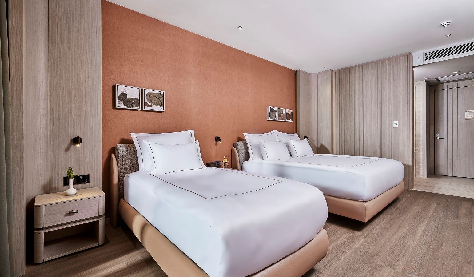 rooms-superior-sea-view-jacuzzi-room