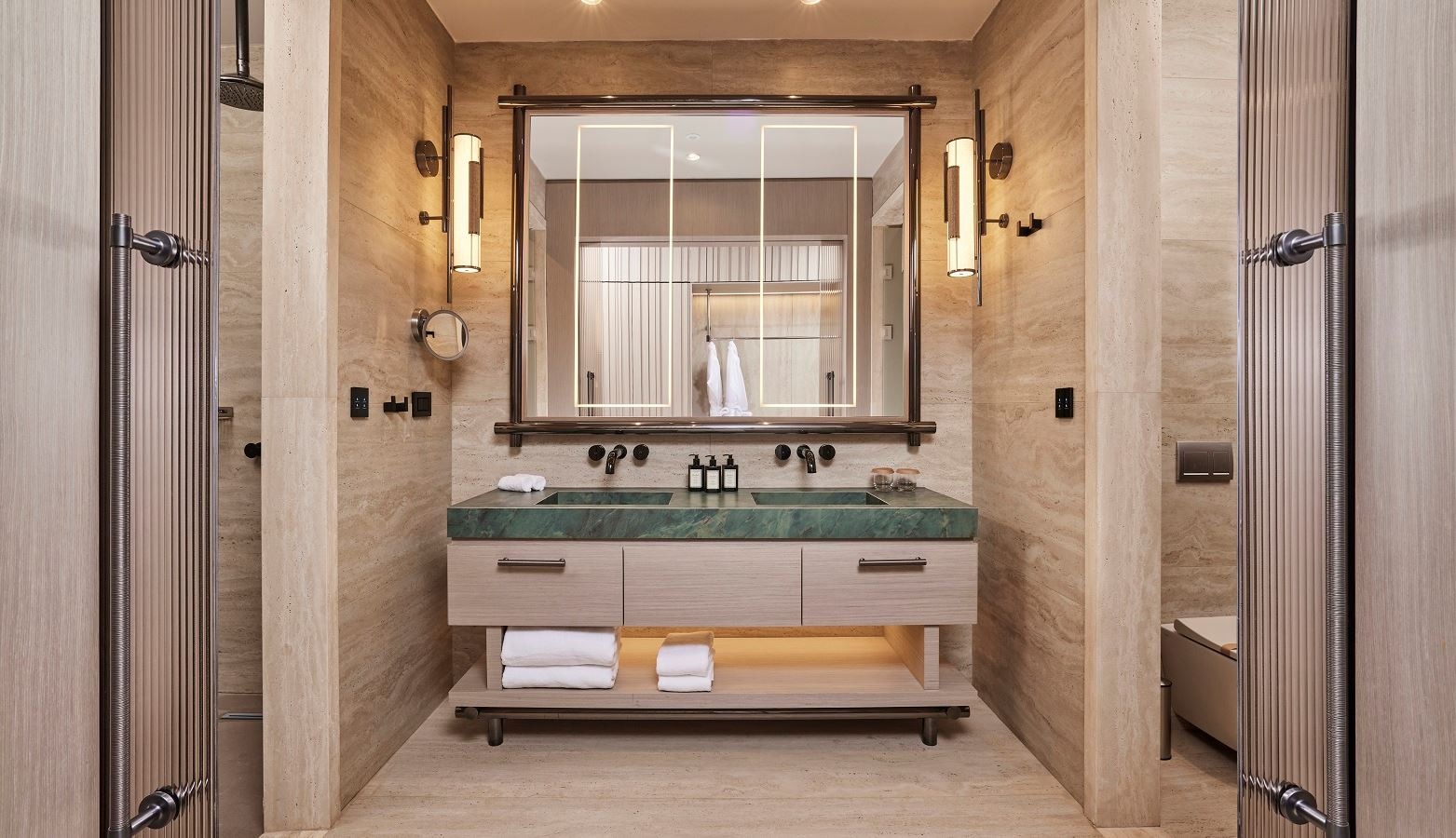 rooms-infinity-sea-view-swimm-up-room