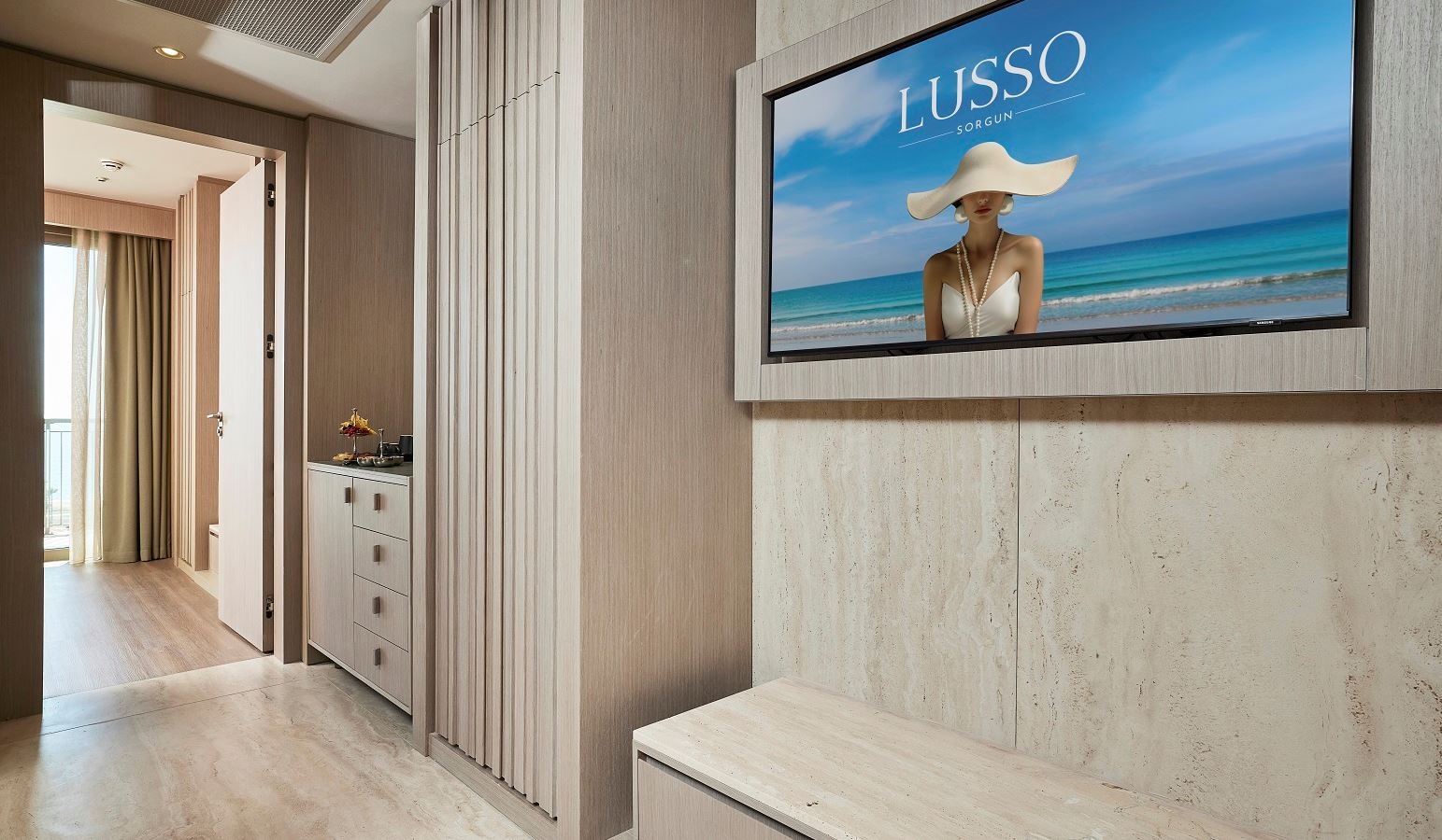 rooms-family-sea-view-room