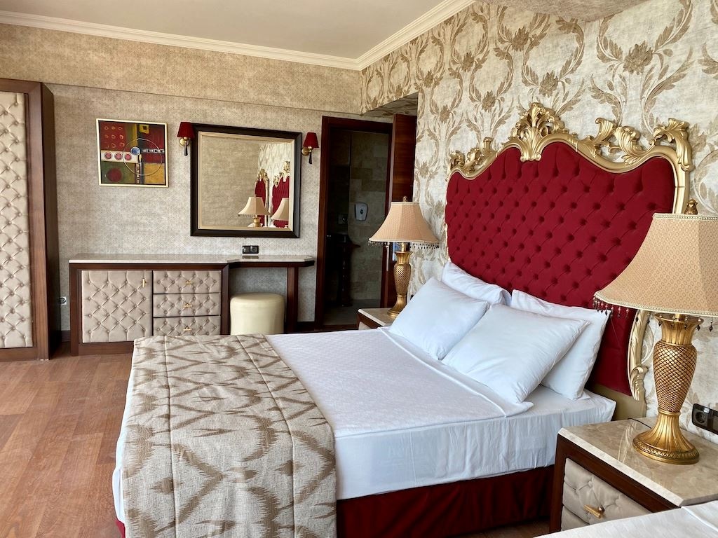 rooms-marin-select-room