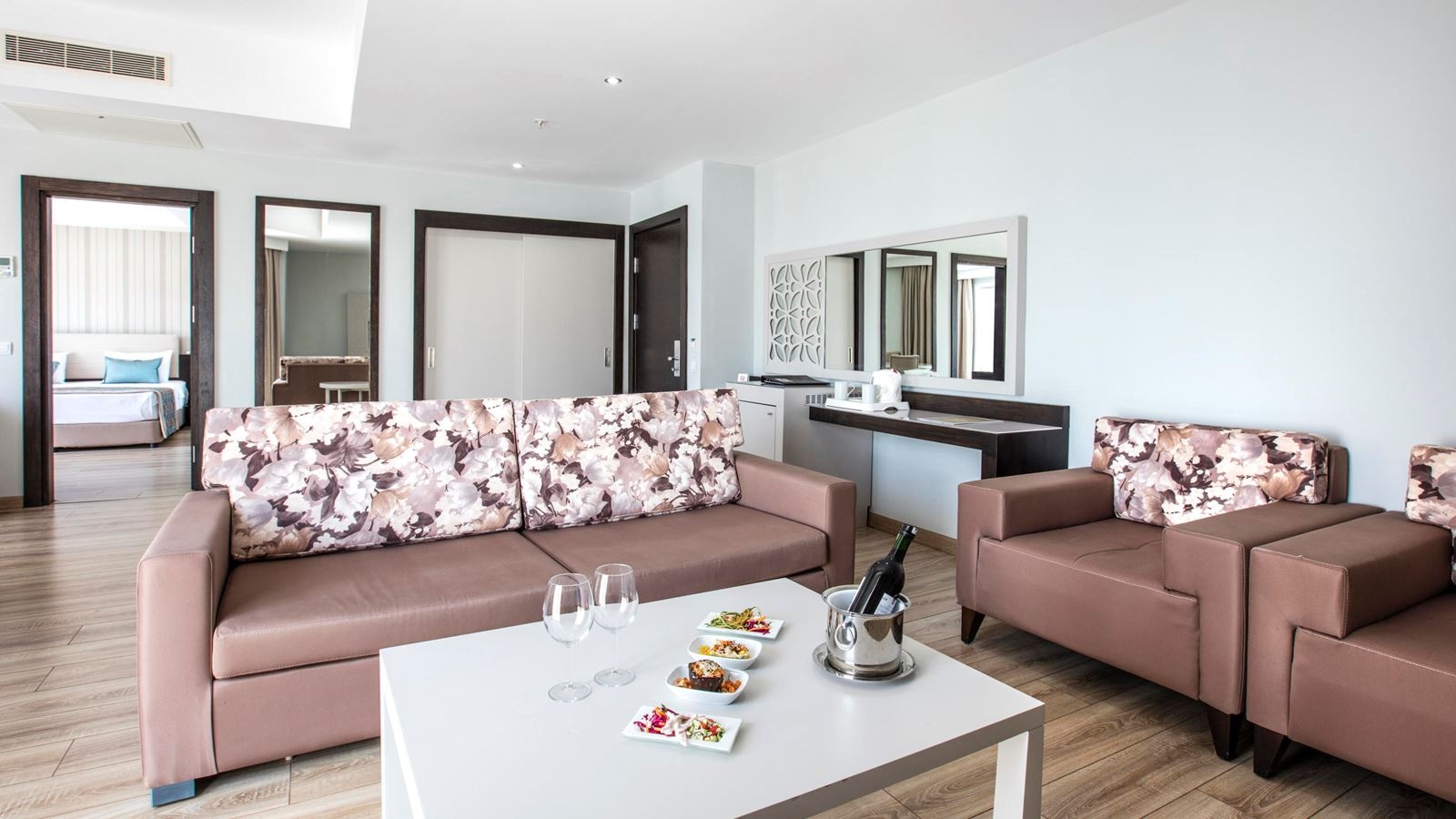 rooms-main-building-family-room-land-view