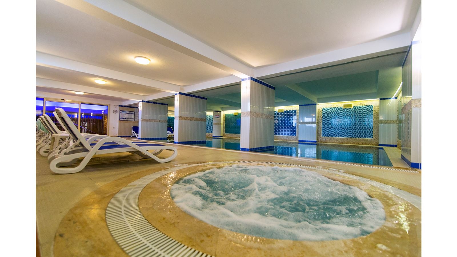 pools-indoor-pool