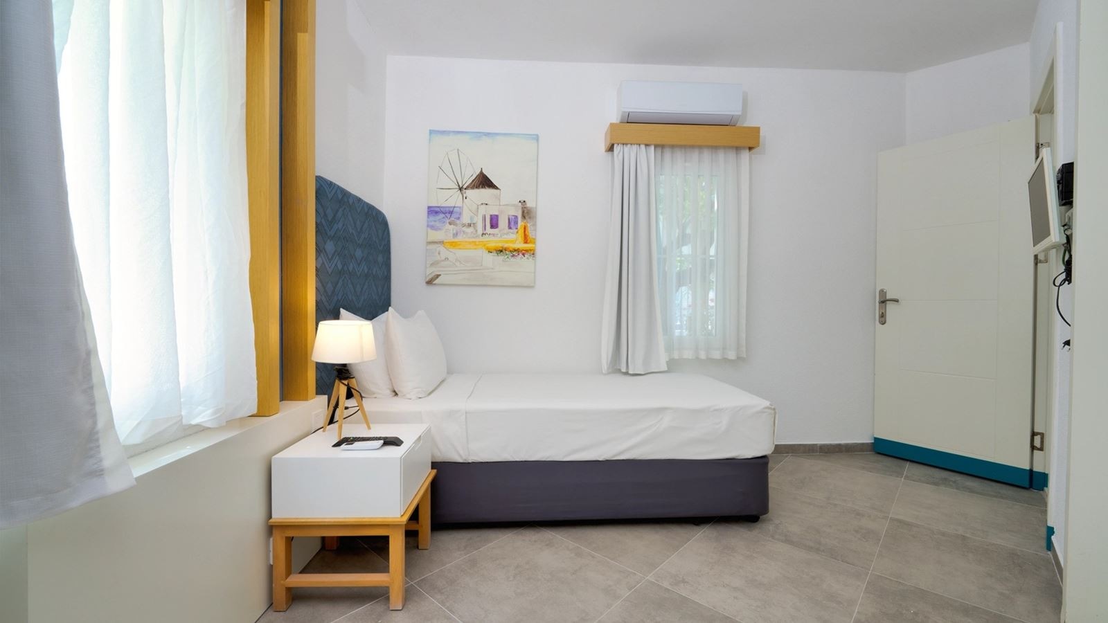 rooms-annex-family-room-2-bedrooms