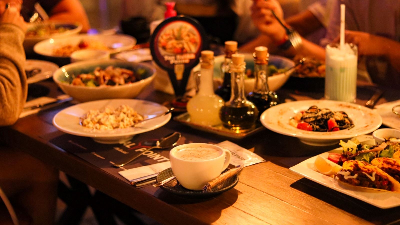 restaurants-social-point-cafe