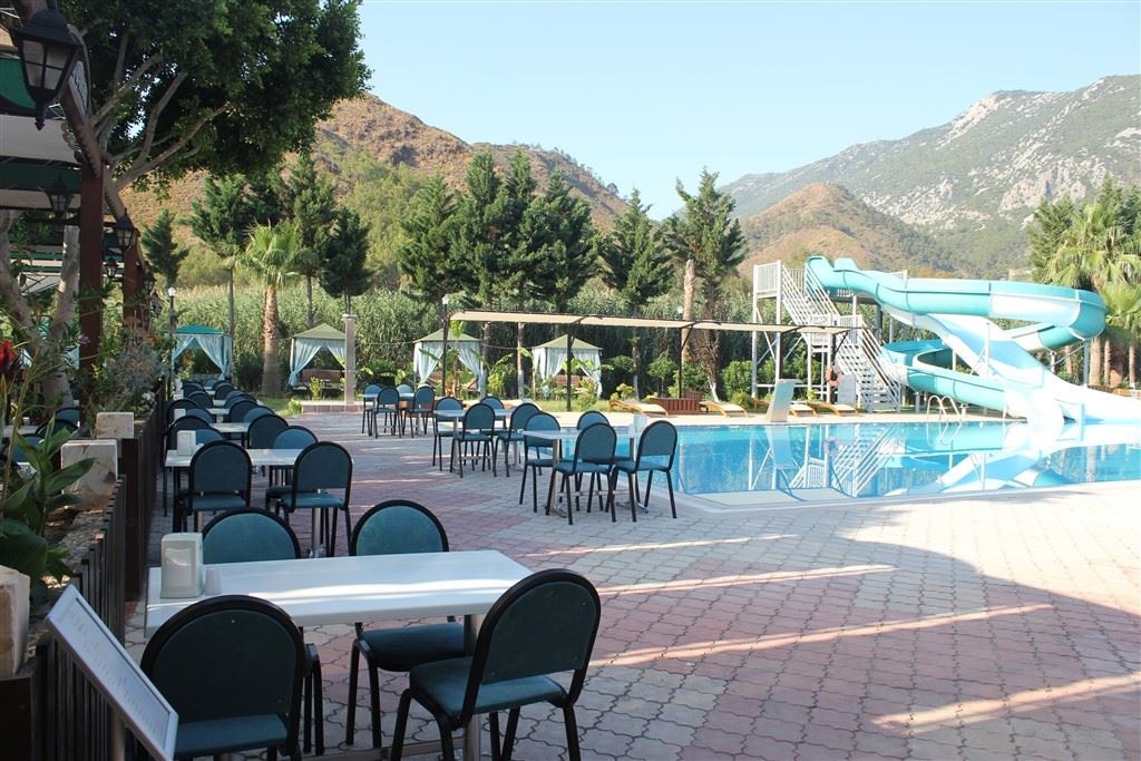 restaurants-garden-restaurant