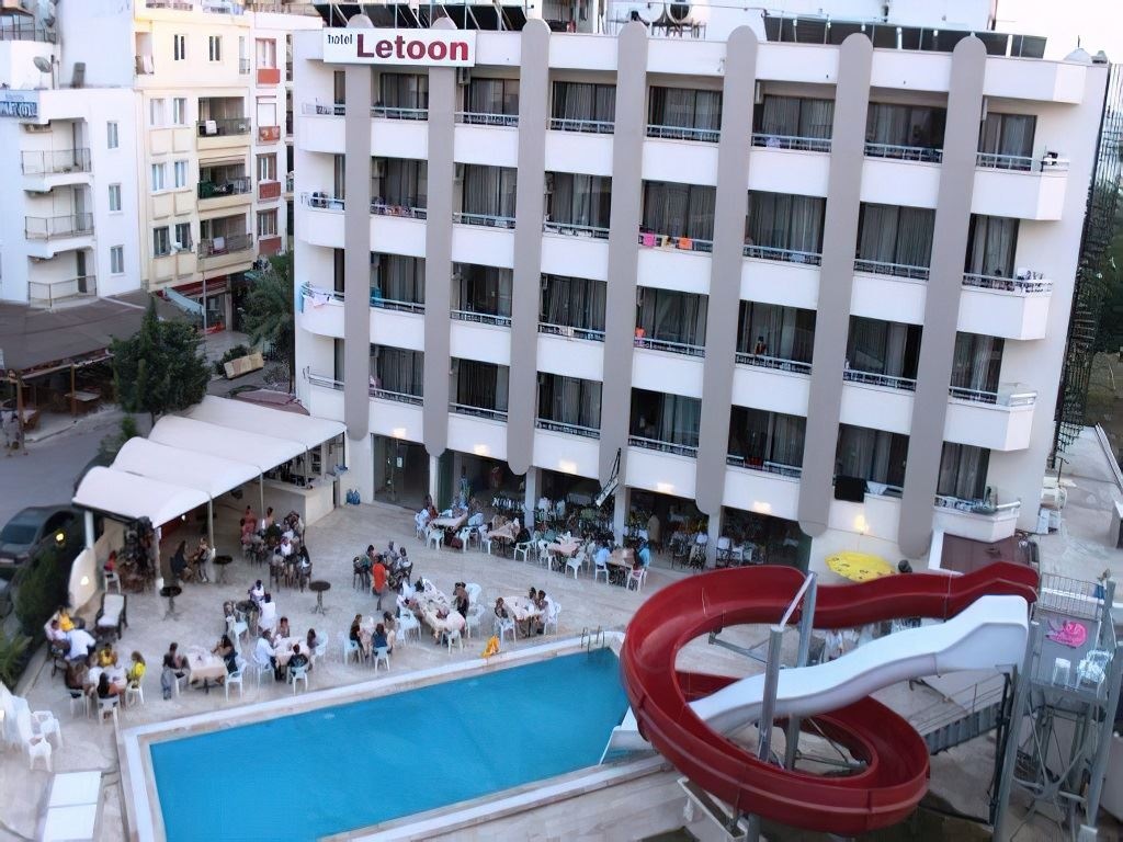 water-park-water-park