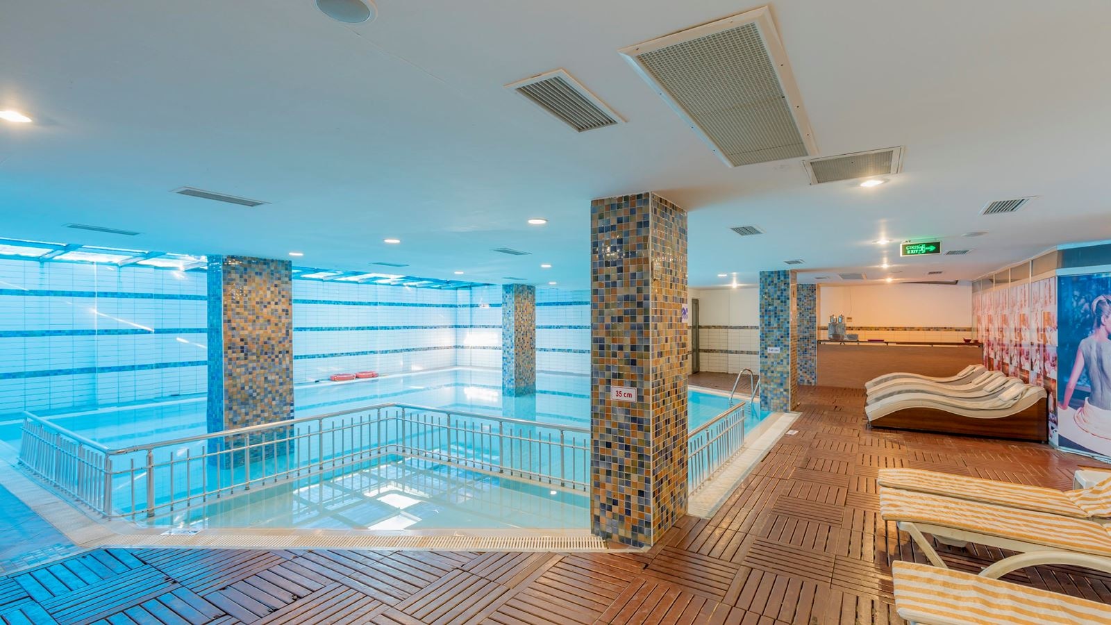 pools-indoor-pool