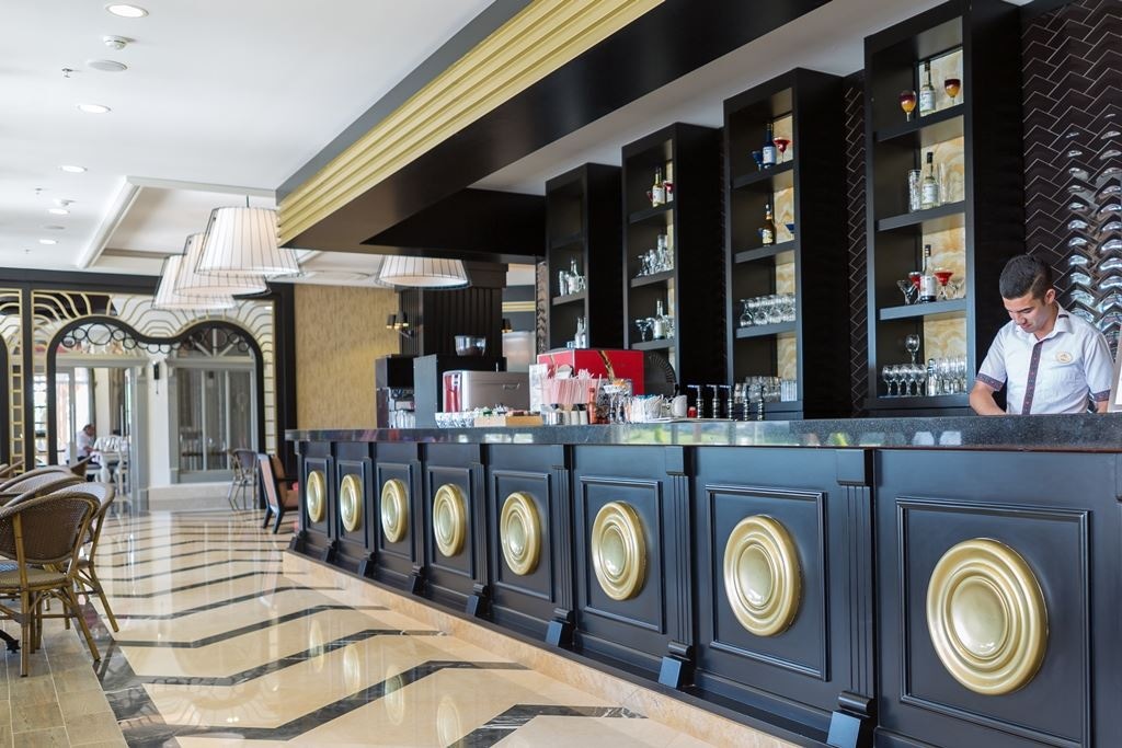 restaurants-main-restaurant