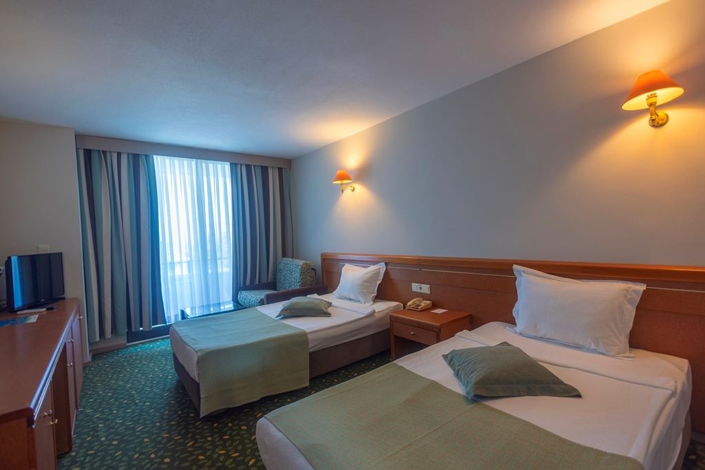 rooms-standard-room--sea-view