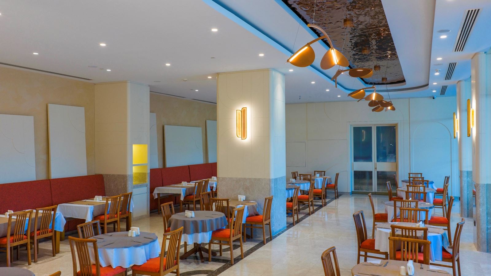 restaurants-main-restaurant