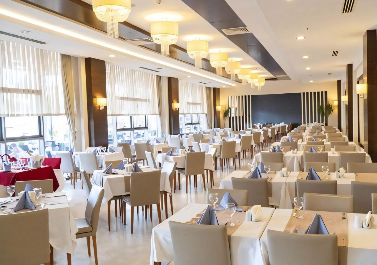 restaurants-venazzia-restaurant