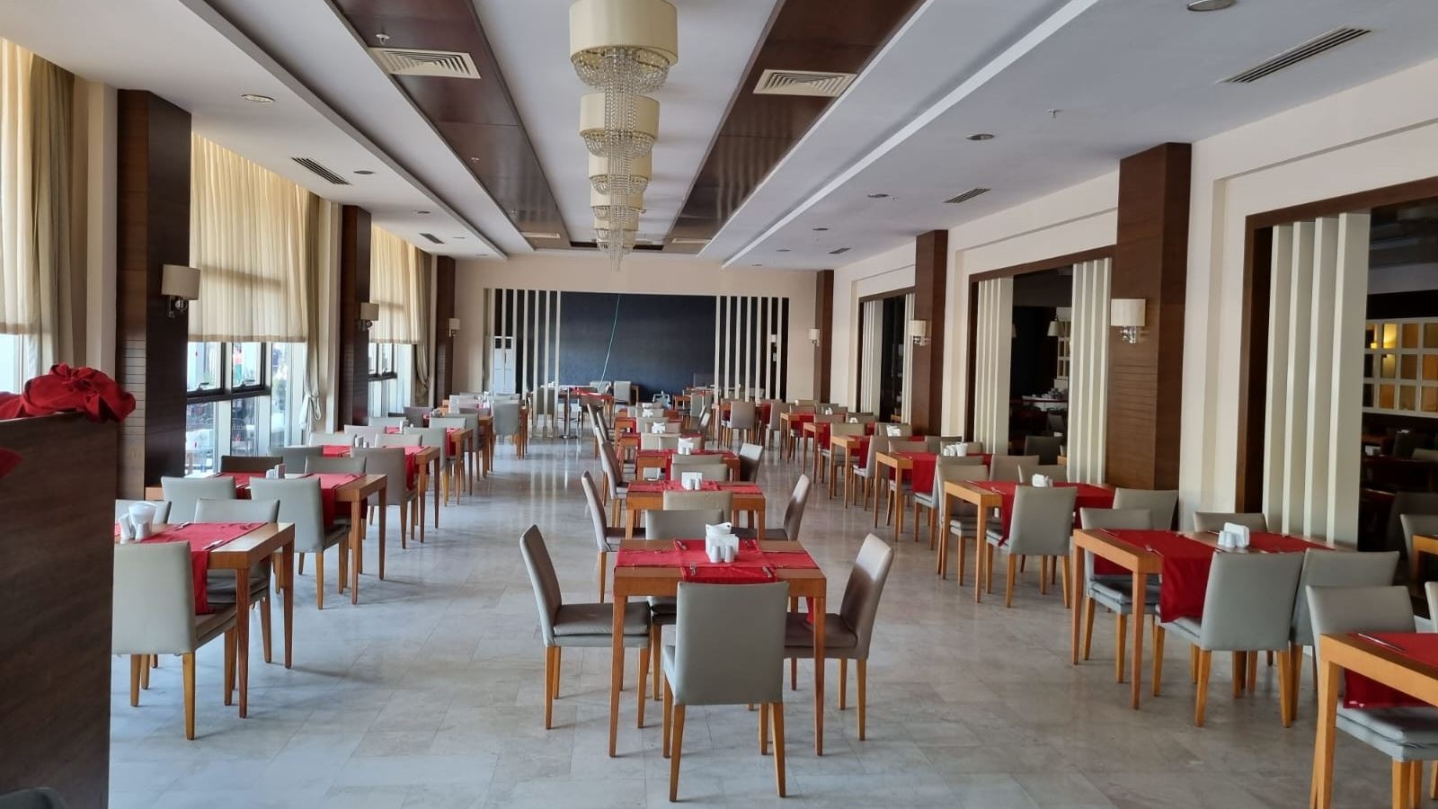 restaurants-venazzia-restaurant