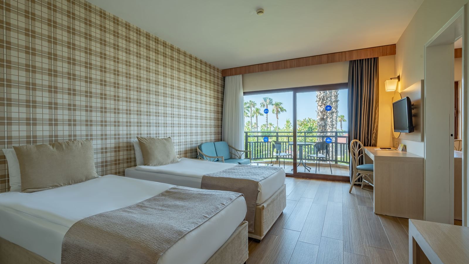 rooms-family-room-2-bedrooms