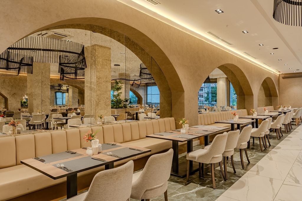 restaurants-main-restaurant