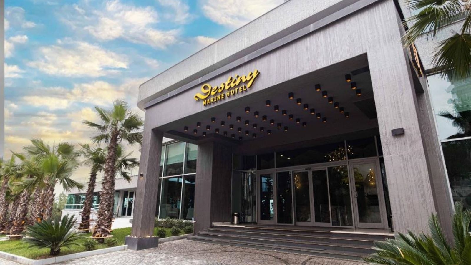 general-main-building