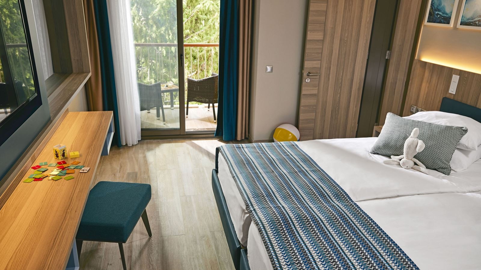 rooms-family-double-room-classic-connecting-door-fam1